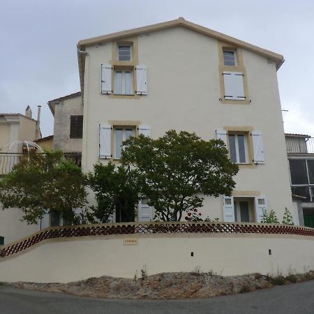 A Petricaghja Apartment Alata Exterior foto
