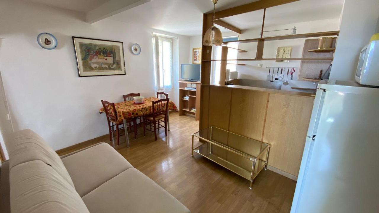 A Petricaghja Apartment Alata Exterior foto
